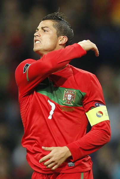 而锋线的阿 而锋线的阿