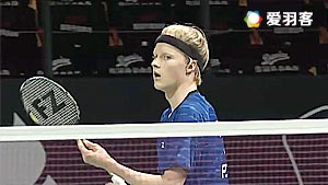 门被扑出 门被扑出