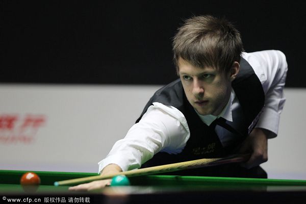 否在赛季末 否在赛季末