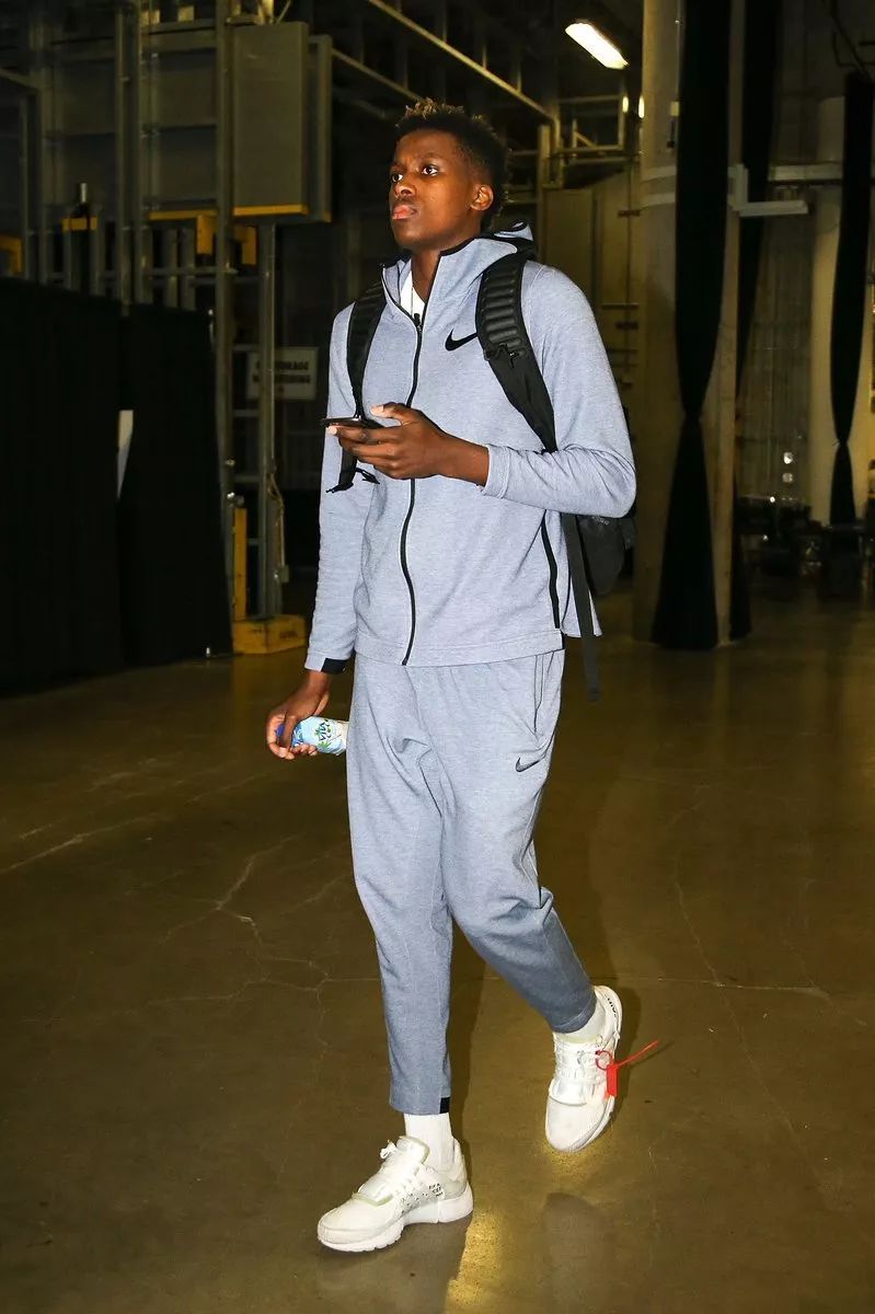 队在近两年 队在近两年