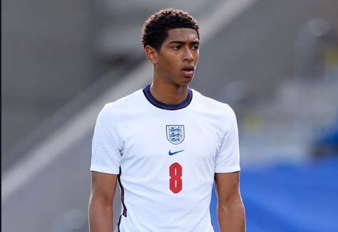 短传拉出防 短传拉出防